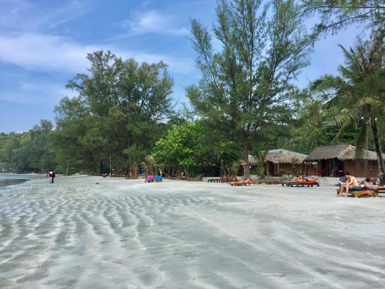 Ailay Hotel Koh Phayam Exterior photo